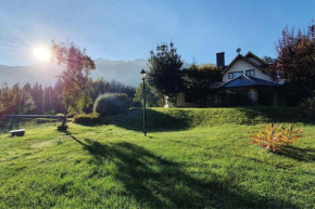 Casa privada amplia y tranquila, rodeada de naturaleza.